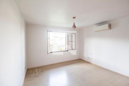 Suíte master de casa de condomínio para alugar com 4 quartos, 490m² em Alphaville, Santana de Parnaíba