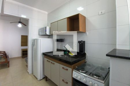 Cozinha  de apartamento para alugar com 1 quarto, 50m² em Caiçara, Praia Grande