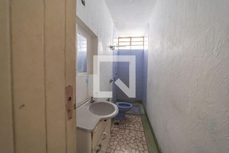 Banheiro de casa para alugar com 2 quartos, 250m² em Vila Granada, São Paulo