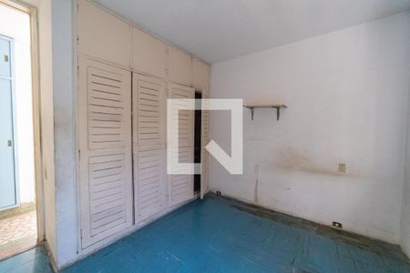 Quarto 1 de casa para alugar com 2 quartos, 250m² em Vila Granada, São Paulo