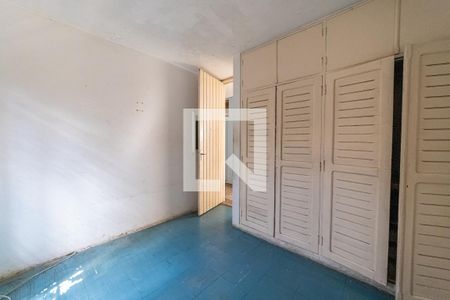 Quarto 1 de casa para alugar com 2 quartos, 250m² em Vila Granada, São Paulo