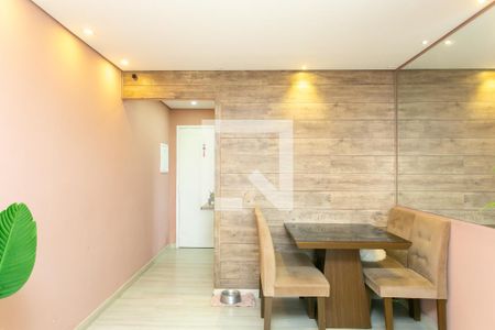 Sala de apartamento à venda com 2 quartos, 60m² em Vila Taquari, São Paulo