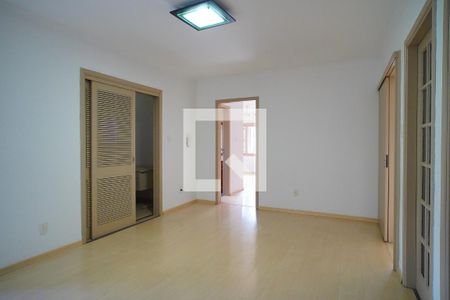 Sala 2 de casa à venda com 3 quartos, 610m² em Cristo Redentor, Porto Alegre