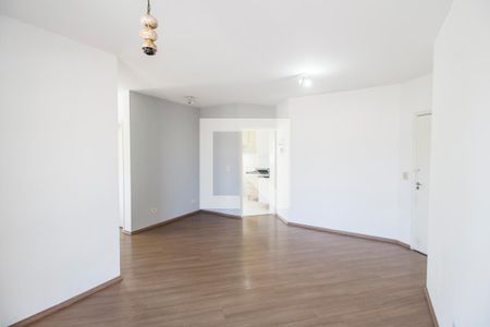 Sala  de apartamento para alugar com 2 quartos, 70m² em Jardim Regina Alice, Barueri