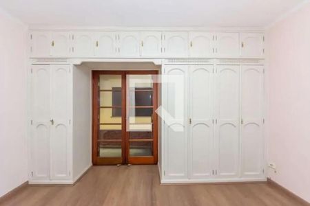 Foto 01 de casa à venda com 2 quartos, 156m² em Vila Gumercindo, São Paulo