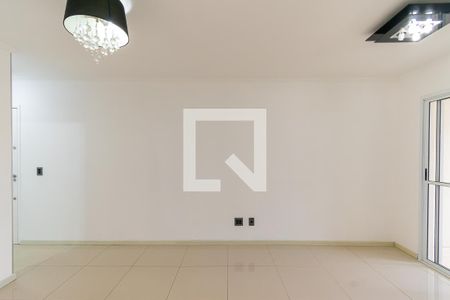 Sala de apartamento à venda com 3 quartos, 75m² em Vila Paulo Silas, São Paulo