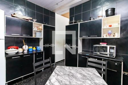 Cozinha 1 de casa à venda com 4 quartos, 125m² em Jardim Centenario, São Paulo