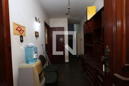 hall de apartamento à venda com 5 quartos, 200m² em Parque Regina, São Paulo