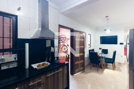 Cozinha de casa à venda com 3 quartos, 250m² em Vila Tolstoi, São Paulo