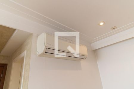 Sala de casa para alugar com 5 quartos, 280m² em Cursino, São Paulo