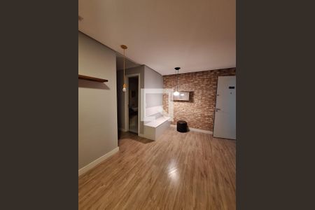 Sala de apartamento para alugar com 2 quartos, 59m² em Vila Anastácio, São Paulo