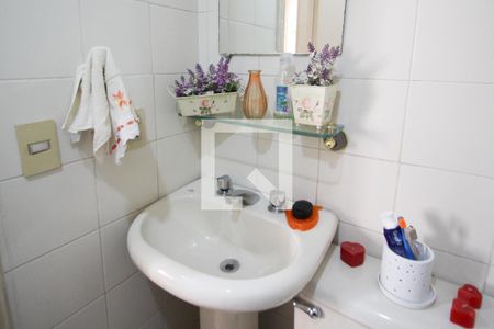 Banheiro de apartamento à venda com 2 quartos, 59m² em Moema, São Paulo