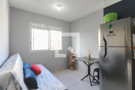 Sala - Cozinha de apartamento para alugar com 2 quartos, 32m² em Colônia (zona Leste), São Paulo