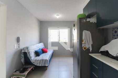 Sala - Cozinha de apartamento para alugar com 2 quartos, 32m² em Colônia (zona Leste), São Paulo