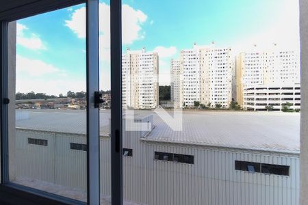 Vista Sala - Cozinha de apartamento para alugar com 2 quartos, 32m² em Colônia (zona Leste), São Paulo