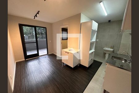 Sala de apartamento à venda com 2 quartos, 52m² em Jardim São Luís, São Paulo