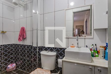 Banheiro de casa à venda com 1 quarto, 42m² em Vila Heliopolis, São Paulo