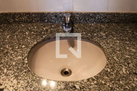 Lavabo de apartamento para alugar com 3 quartos, 121m² em Vila Andrade, São Paulo