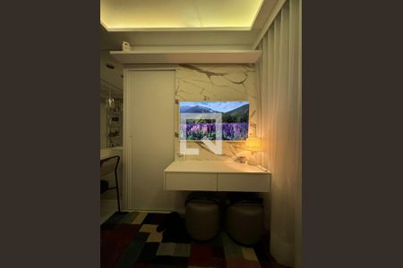 Sala de apartamento para alugar com 2 quartos, 34m² em Vila Rosalia, Guarulhos