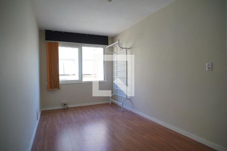 Quarto 1 de apartamento para alugar com 2 quartos, 55m² em Jardim Dona Leopoldina, Porto Alegre