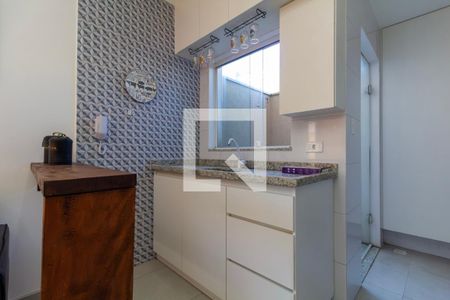 Sala e Cozinha de apartamento para alugar com 2 quartos, 47m² em Chácara Seis de Outubro, São Paulo