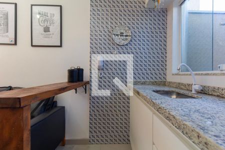 Sala e Cozinha de apartamento para alugar com 2 quartos, 47m² em Chácara Seis de Outubro, São Paulo