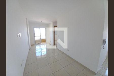 Sala de apartamento para alugar com 2 quartos, 46m² em Parque Sao Vicente, São Vicente