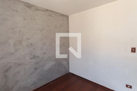 Quarto 1 de apartamento para alugar com 2 quartos, 52m² em Jardim Martins Silva, São Paulo