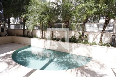 Apartamento para alugar com 2 quartos, 55m² em Setor Bueno, Goiânia