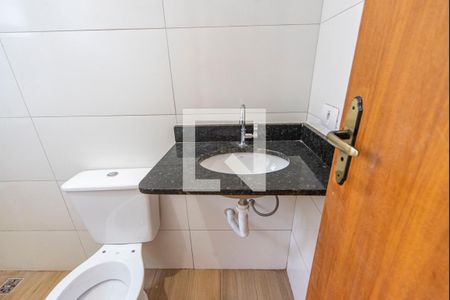 Banheiro  de apartamento para alugar com 2 quartos, 65m² em Jardim Cipreste, São Bernardo do Campo