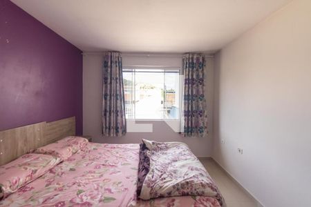 Quarto 1 de casa para alugar com 3 quartos, 140m² em Tatuquara, Curitiba