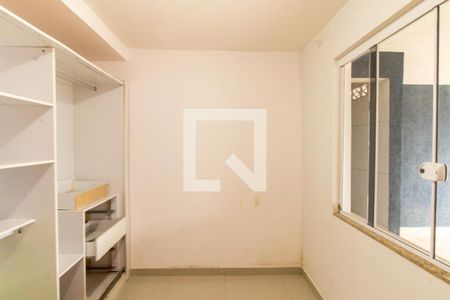 Quarto 1 de casa para alugar com 3 quartos, 140m² em Tatuquara, Curitiba