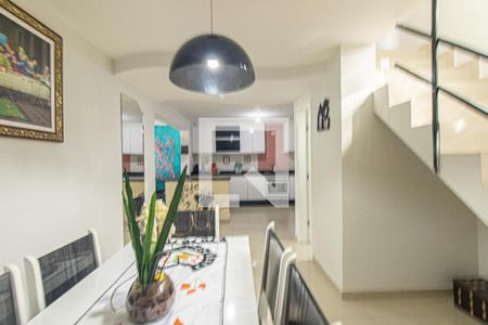 Sala de casa para alugar com 3 quartos, 140m² em Tatuquara, Curitiba