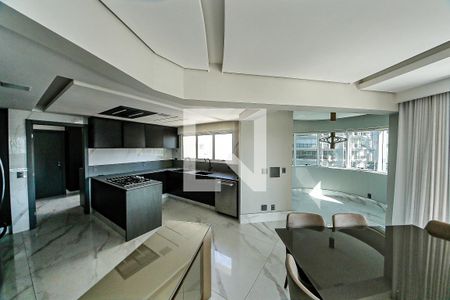 Apartamento para alugar com 3 quartos, 250m² em Jardim Analia Franco, São Paulo