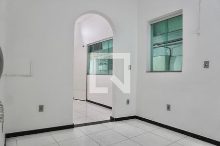 Casa para alugar com 3 quartos, 132m² em Floresta, Belo Horizonte