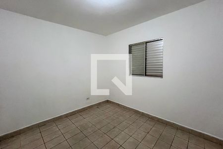 Quarto 2 de casa para alugar com 2 quartos, 70m² em Vila das Merces, São Paulo