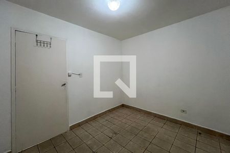 Quarto 2 de casa para alugar com 2 quartos, 70m² em Vila das Merces, São Paulo