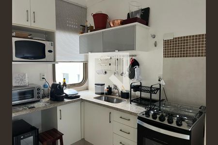 Apartamento à venda com 1 quarto, 60m² em Cambuí, Campinas