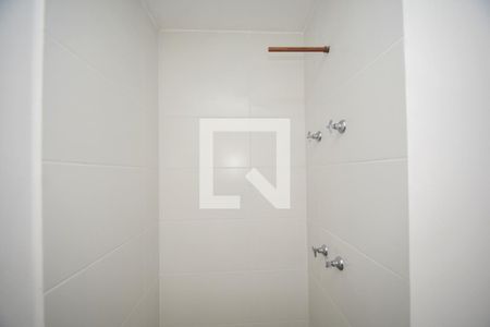 banheiro de kitnet/studio à venda com 1 quarto, 25m² em Pinheiros, São Paulo