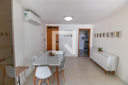 Sala de apartamento à venda com 2 quartos, 94m² em Icaraí, Niterói