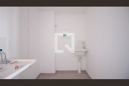 Apartamento para alugar com 2 quartos, 37m² em Vila Antonieta, São Paulo