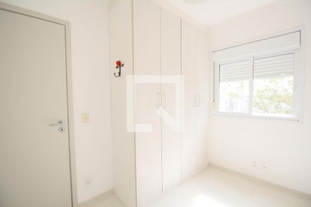Quarto 2 de apartamento para alugar com 3 quartos, 68m² em Vila Suzana, São Paulo