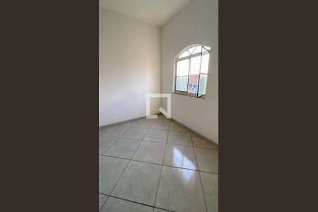 Apartamento para alugar com 2 quartos, 40m² em Trindade, São Gonçalo