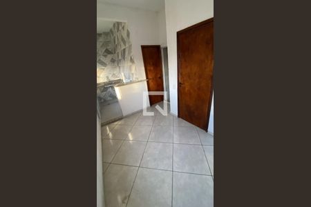 Apartamento para alugar com 2 quartos, 40m² em Trindade, São Gonçalo