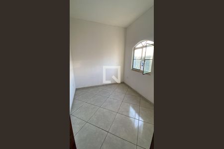 Apartamento para alugar com 2 quartos, 40m² em Trindade, São Gonçalo