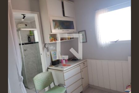 Foto 15 de casa à venda com 4 quartos, 110m² em Parque Imperial, São Paulo