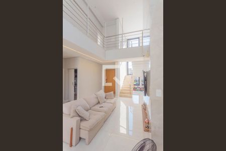 Sala de casa de condomínio à venda com 3 quartos, 235m² em Swiss Park, Campinas