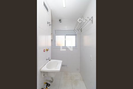 Cozinha de apartamento para alugar com 2 quartos, 43m² em Vila Gustavo, São Paulo