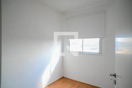 Quarto 1 de apartamento para alugar com 2 quartos, 32m² em Parque Fongaro, São Paulo