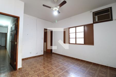 Sala de casa para alugar com 3 quartos, 180m² em Osvaldo Rezende, Uberlândia